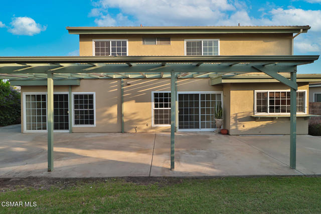 3487 E Barca Street, Camarillo CA: https://media.crmls.org/mediaz/c2ec80b2-2ea7-4fee-a5f9-a190aab8f8d8.jpg