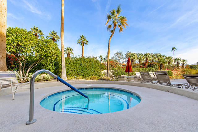 255 S Avenida Caballeros #302, Palm Springs, CA 92262