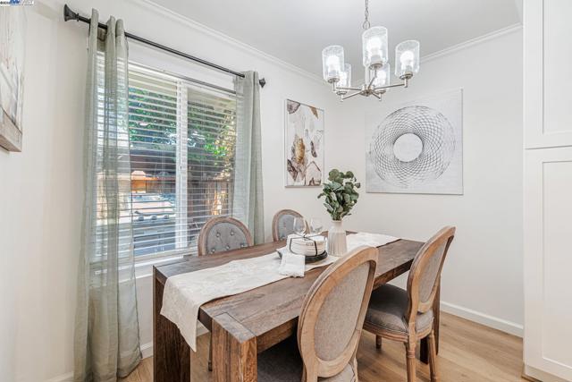 825 Oak Grove Rd, Concord CA: https://media.crmls.org/mediaz/c2ed4d3c-0e2b-422e-8bee-6c3f2b01696d.jpg