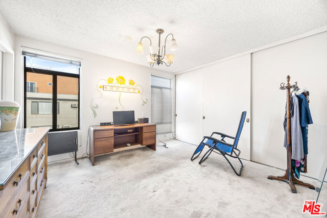 10396 Almayo Avenue, Los Angeles CA: https://media.crmls.org/mediaz/c2ed73a1-bbaf-4a1f-bb76-bae351dde0aa.jpg