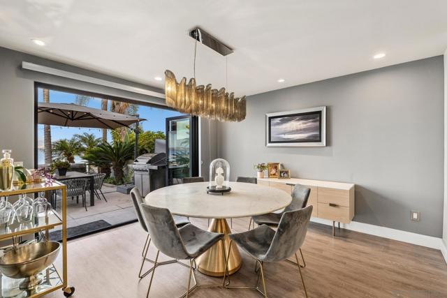 59 Tunapuna Ln, Coronado CA: https://media.crmls.org/mediaz/c2ed825a-b2ca-407e-8043-1fb3cae2dbf8.jpg