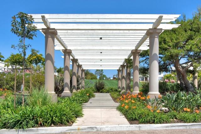 Detail Gallery Image 45 of 52 For 6211 Dartington Way, Carlsbad,  CA 92009 - 4 Beds | 3/1 Baths