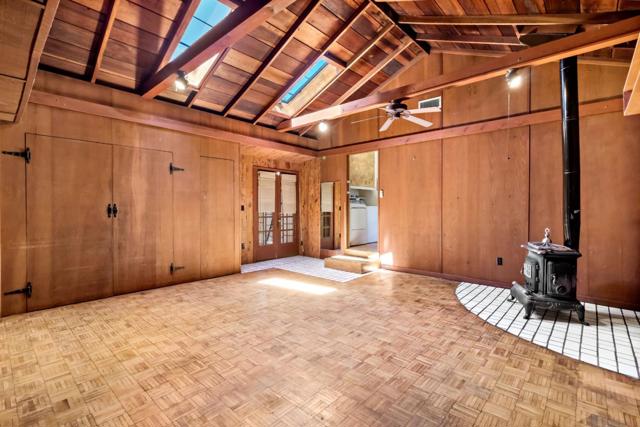 100 Eldora Drive, Mountain View CA: https://media.crmls.org/mediaz/c2ef1c3f-5cc2-44d5-a19d-d24a1095f6a5.jpg