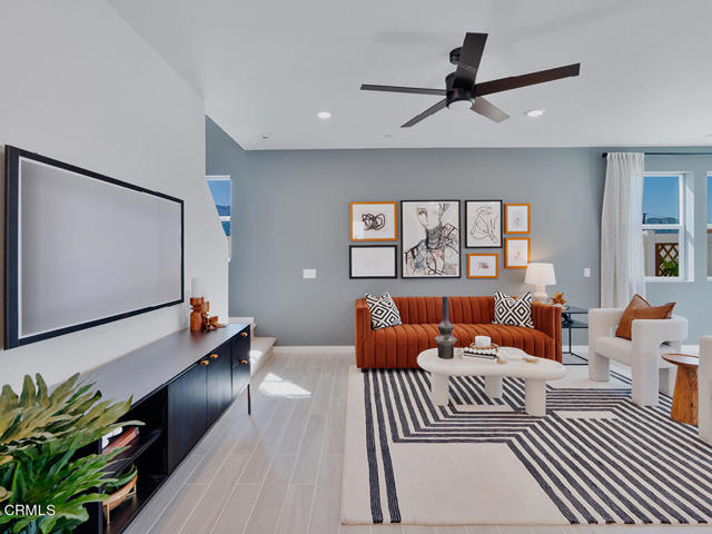 Detail Gallery Image 9 of 25 For 3822 Silvergrass Ln, Piru,  CA 93040 - 3 Beds | 2/1 Baths