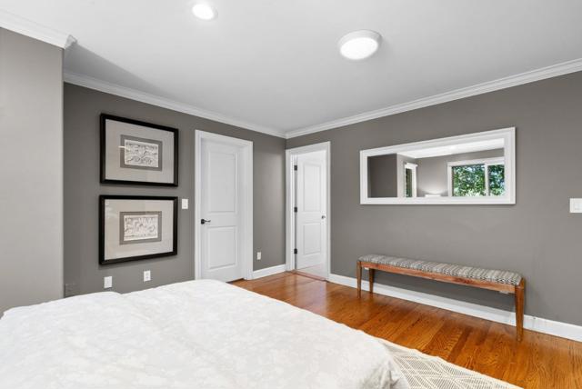 Image 17 of 104 For 15651 Kennedy Road