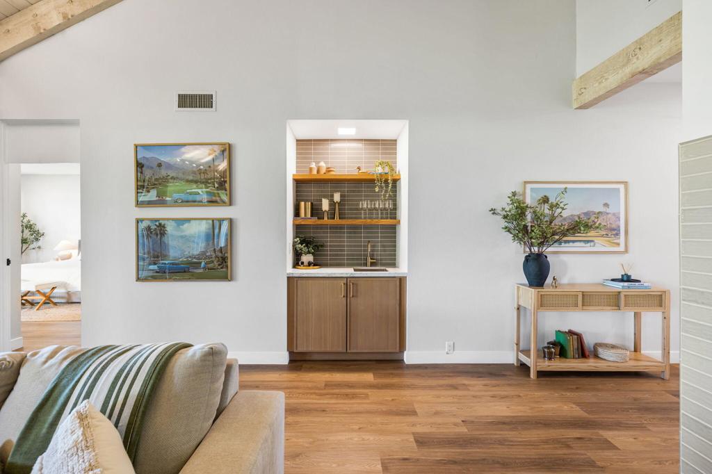 MLS #219138748DA image #3