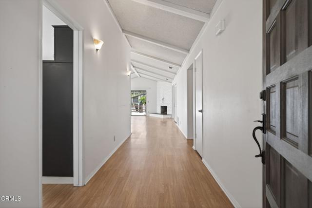 Detail Gallery Image 7 of 50 For 2920 Seahorse Ave, Ventura,  CA 93001 - 3 Beds | 2 Baths