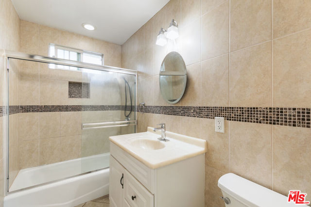 5130 Templeton Street, Los Angeles CA: https://media.crmls.org/mediaz/c2f1e17a-d985-47d8-b768-b6598b8ec71e.jpg