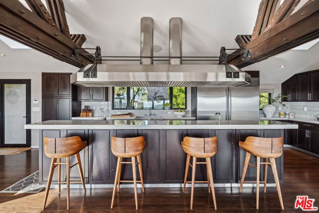 7840 Torreyson Drive, Los Angeles CA: https://media.crmls.org/mediaz/c2f26de5-abe6-4d4f-b0f3-b35b22cb9b9c.jpg