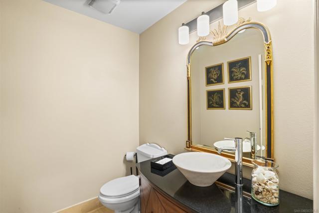 22590 Canyon Lake Drive South, Canyon Lake CA: https://media.crmls.org/mediaz/c2f28c44-1f87-42f9-bd26-30343010e794.jpg