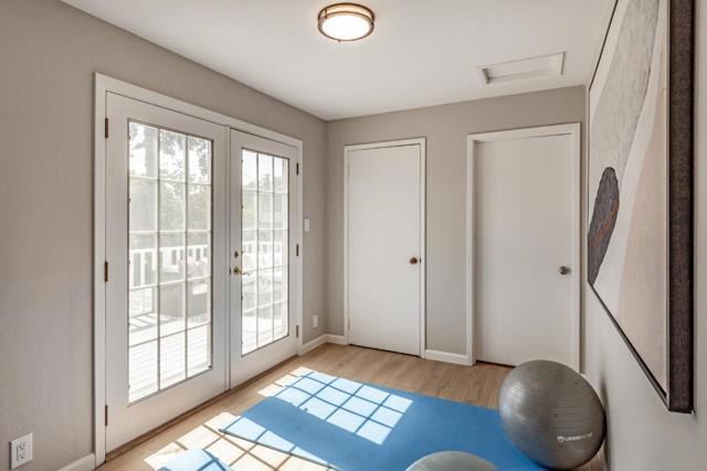 1869 Middleton Avenue, Los Altos CA: https://media.crmls.org/mediaz/c2f310d1-b829-40a2-a4bf-afcd60b3ef27.jpg