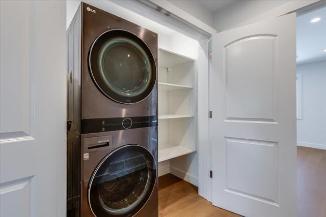 1210 Larnel Place, Los Altos CA: https://media.crmls.org/mediaz/c2f371c3-c647-401d-87c3-c0fb667e8d1b.jpg