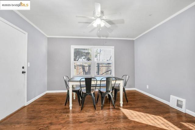 1711 D St, Antioch CA: https://media.crmls.org/mediaz/c2f59042-27aa-4da1-a688-7161bd91ce46.jpg