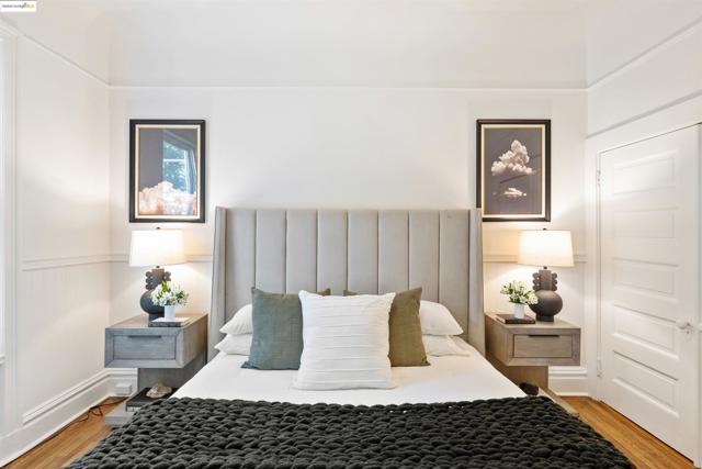 1402 15th St, San Francisco CA: https://media.crmls.org/mediaz/c2f6a348-343e-44be-ac96-ab435a3d3265.jpg