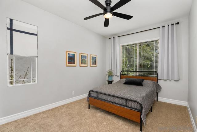 6 Reston Way, Ladera Ranch CA: https://media.crmls.org/mediaz/c2f92d80-7b97-4daa-950b-4d0905560422.jpg