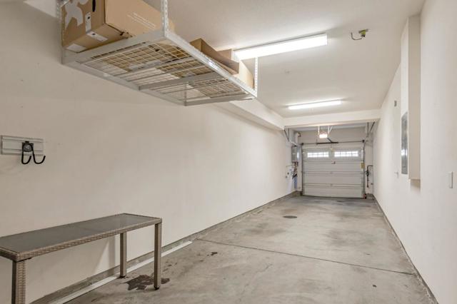 1890 Trento Loop, Milpitas CA: https://media.crmls.org/mediaz/c2f9719f-0eed-4840-a5c2-436f2ab3522b.jpg