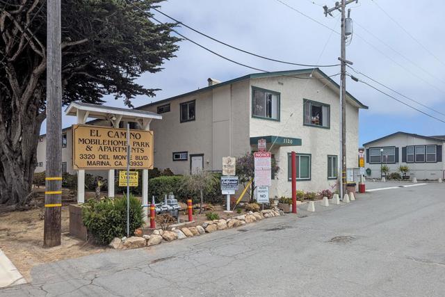 3320 Del Monte Boulevard, Marina CA: https://media.crmls.org/mediaz/c2fa98ba-18ed-441f-a7eb-6dfc71ce5205.jpg