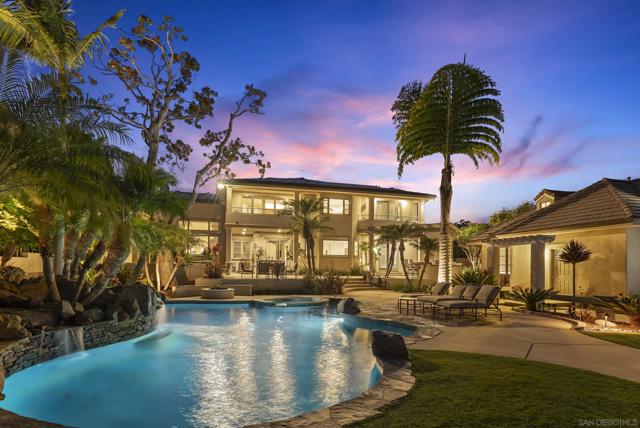 617 Gage Drive, San Diego CA: https://media.crmls.org/mediaz/c2faa503-71e3-4528-860d-66acf05a121c.jpg