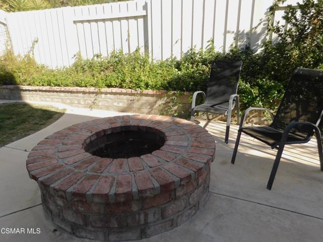 467 Sundance Street, Thousand Oaks CA: https://media.crmls.org/mediaz/c2fabfef-6ac2-4422-aa17-5dd66c9a1f98.jpg