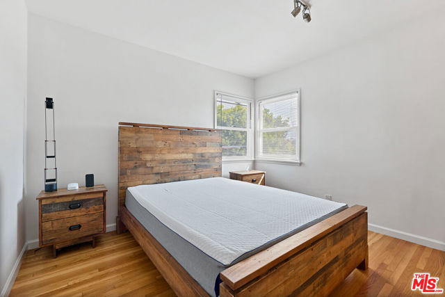 514 California Street, El Segundo CA: https://media.crmls.org/mediaz/c2fbf059-77d5-43a0-86dc-79543c1fc24d.jpg