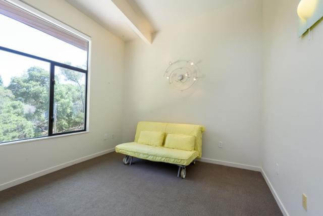 3527 Oak Knoll Drive, Redwood City CA: https://media.crmls.org/mediaz/c2fd50d4-a150-485a-b898-3c8a93495efe.jpg