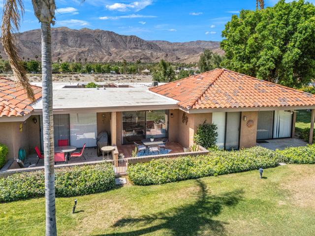 56 Majorca Drive, Rancho Mirage CA: https://media.crmls.org/mediaz/c2fd5b46-e0ae-4bae-96bc-45a8e257acb5.jpg