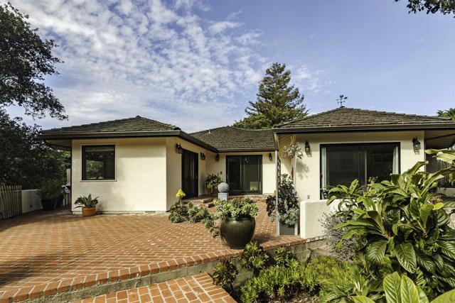 Detail Gallery Image 28 of 38 For 3540 Oak Pl, Carmel,  CA 93923 - 4 Beds | 3 Baths