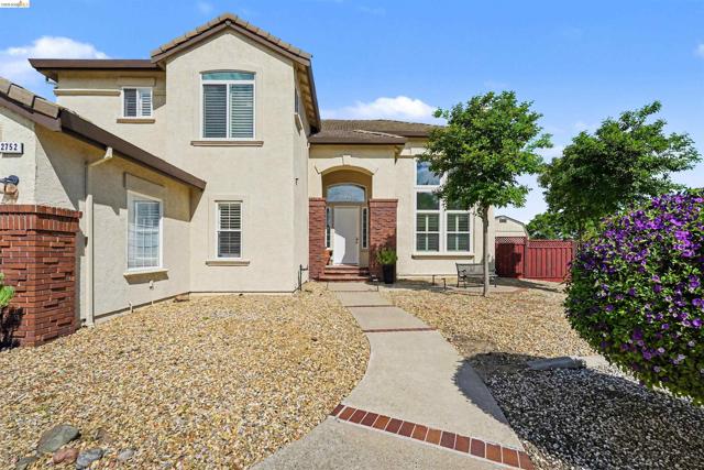 Image 9 of 57 For 2752 Placer Dr