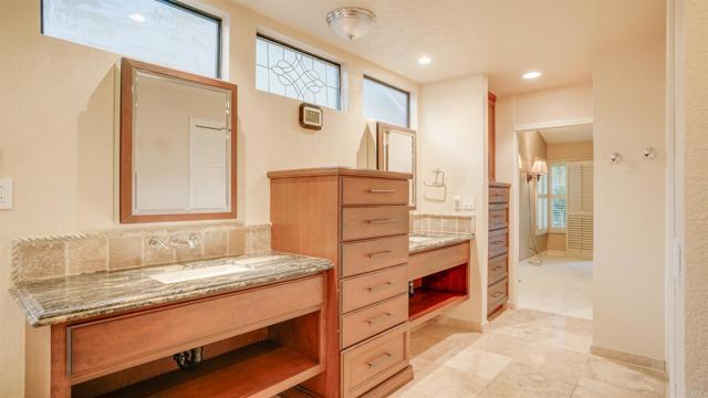 Detail Gallery Image 22 of 40 For 2626 Magellan Ln, Vista,  CA 92081 - 3 Beds | 2/1 Baths