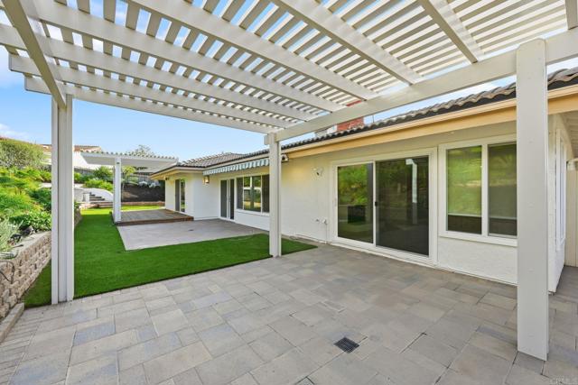 Detail Gallery Image 22 of 25 For 17765 Corte Erizo, San Diego,  CA 92128 - 3 Beds | 2 Baths