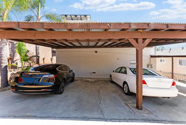 5760 Riley St, San Diego CA: https://media.crmls.org/mediaz/c301506f-b489-4072-b760-940e234e491e.jpg
