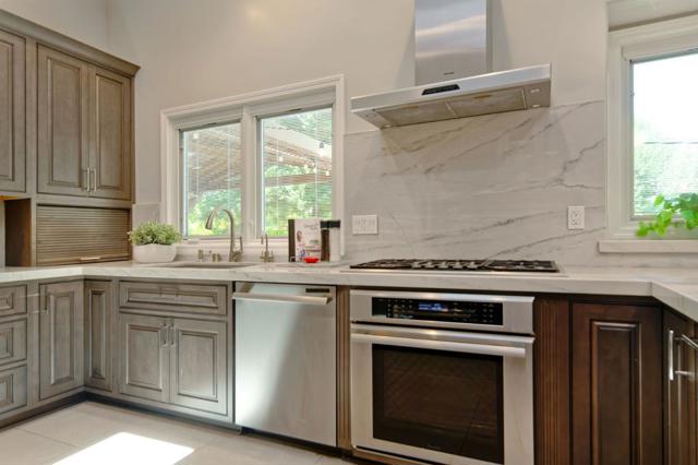 6892 Villagewood Way, San Jose CA: https://media.crmls.org/mediaz/c3026a38-c880-4e0c-89a8-533cb25cda5b.jpg