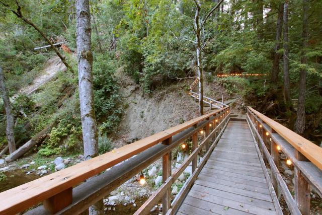 16770 Redwood Lodge Road, Los Gatos CA: https://media.crmls.org/mediaz/c3028488-47ac-419e-a4e9-22558f926d1b.jpg