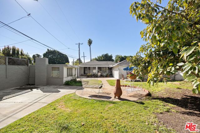 943 Princeton Street photo 5