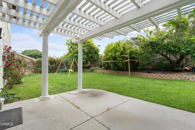Detail Gallery Image 28 of 30 For 803 Green Valley Dr, Thousand Oaks,  CA 91320 - 4 Beds | 2/1 Baths