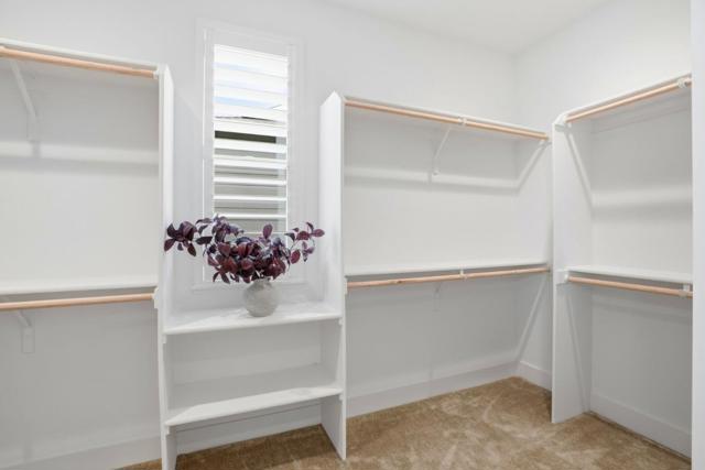 275 Skyview Drive, Marina CA: https://media.crmls.org/mediaz/c3048f92-06aa-4553-8652-d7cc5c57aceb.jpg