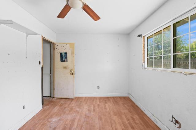 7541 19th Street, Sacramento CA: https://media.crmls.org/mediaz/c308f7a2-b9d3-4aba-97ea-32b411868dcc.jpg