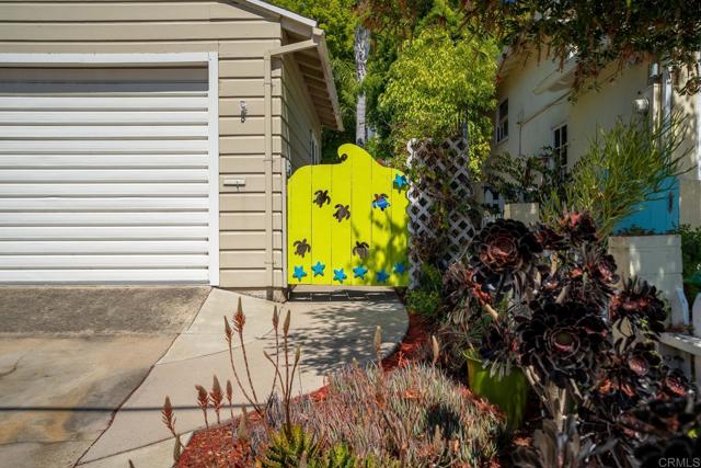 Image 3 of 51 For 4969 Randlett Drive