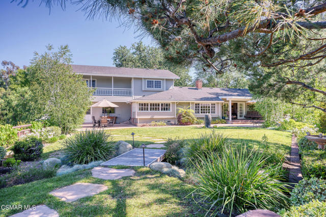 22101 Mulholland Drive, Woodland Hills CA: https://media.crmls.org/mediaz/c309714b-7d12-4df2-8af3-3e11f684d1af.jpg