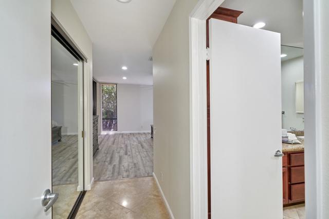 39810 Bedford Drive, Rancho Mirage CA: https://media.crmls.org/mediaz/c309dd4e-c986-44ef-86b3-87a3aed1fedd.jpg