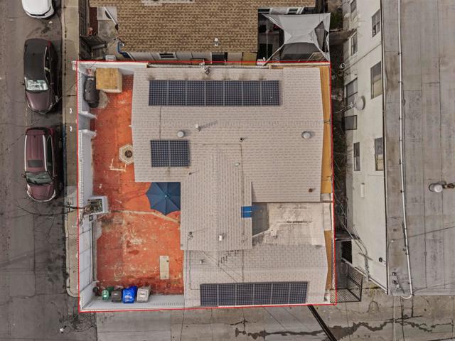 4764 Polk Avenue, San Diego CA: https://media.crmls.org/mediaz/c30b4a3a-a8bb-4f46-a238-66e064e92180.jpg