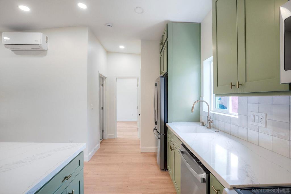 6942 Eberhart St - photo 12