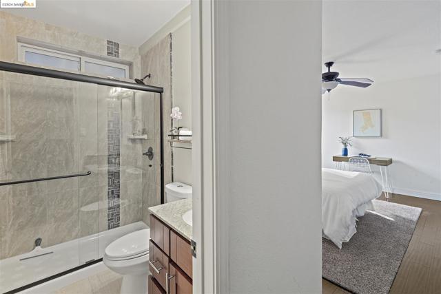 Image 31 of 43 For 18 Conrad Ct