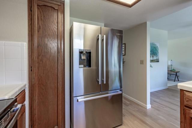 Image 14 of 39 For 283 De Soto Drive