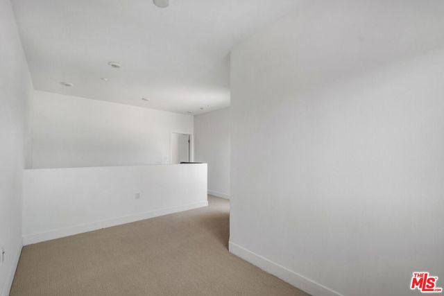 2974 Ripple Place, Los Angeles CA: https://media.crmls.org/mediaz/c30ea90e-a590-4bbb-b0d6-8805a7f78c36.jpg