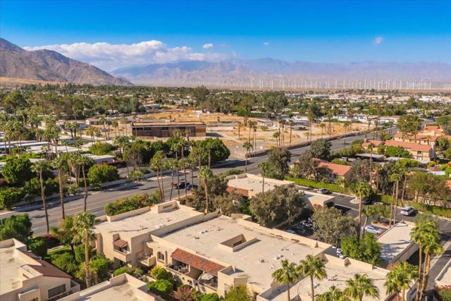 200 E Racquet Club Road, Palm Springs CA: https://media.crmls.org/mediaz/c30eb68b-e1ad-4acd-b60b-d3f57a94658e.jpg