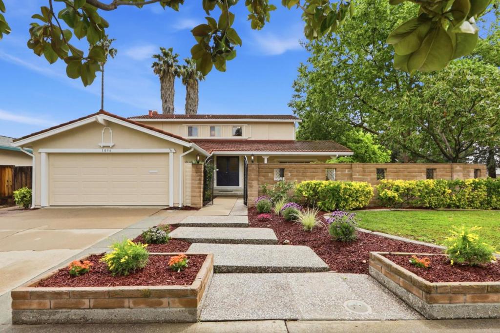 1096 Harlan Drive