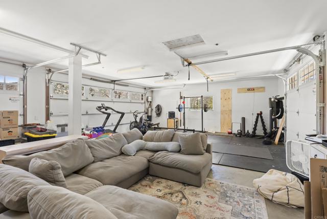 6433 Dehesa Road, El Cajon CA: https://media.crmls.org/mediaz/c30fd31f-f245-4275-90c5-2b73311aaa05.jpg