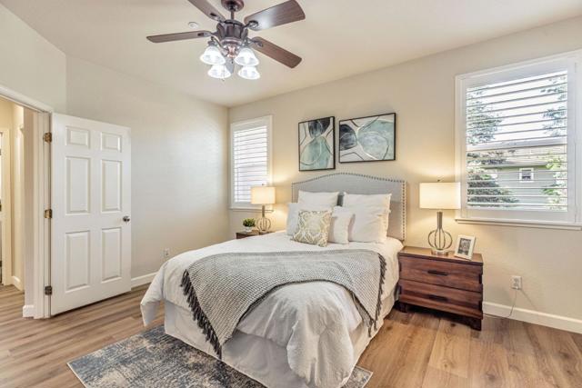 5889 Woodrose Way, Livermore CA: https://media.crmls.org/mediaz/c30ffee8-1128-4648-a5d9-c5de3f190f33.jpg