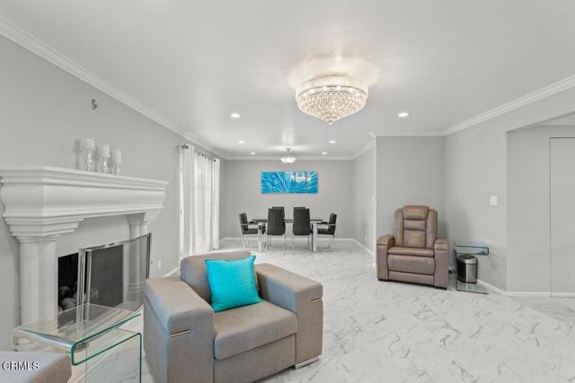 2505 E Lizbeth Avenue, Anaheim CA: https://media.crmls.org/mediaz/c311bc0d-117a-40b4-946f-51e40d23f649.jpg